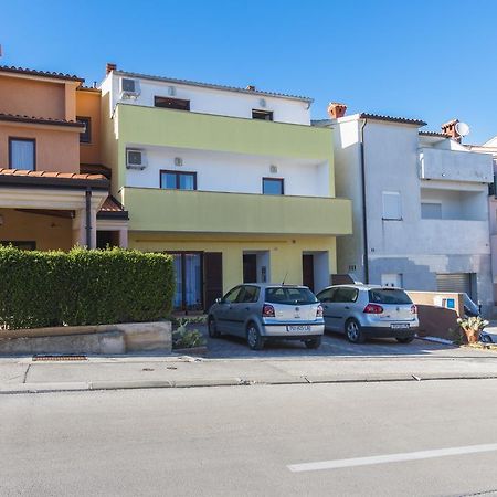 Milos Apartment Pula Exterior photo