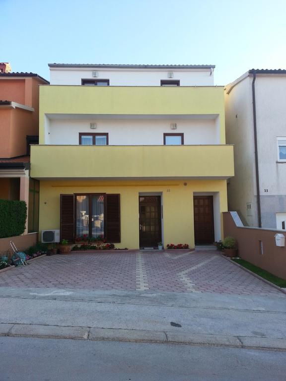 Milos Apartment Pula Room photo